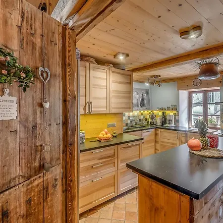 Colettine Chalet *